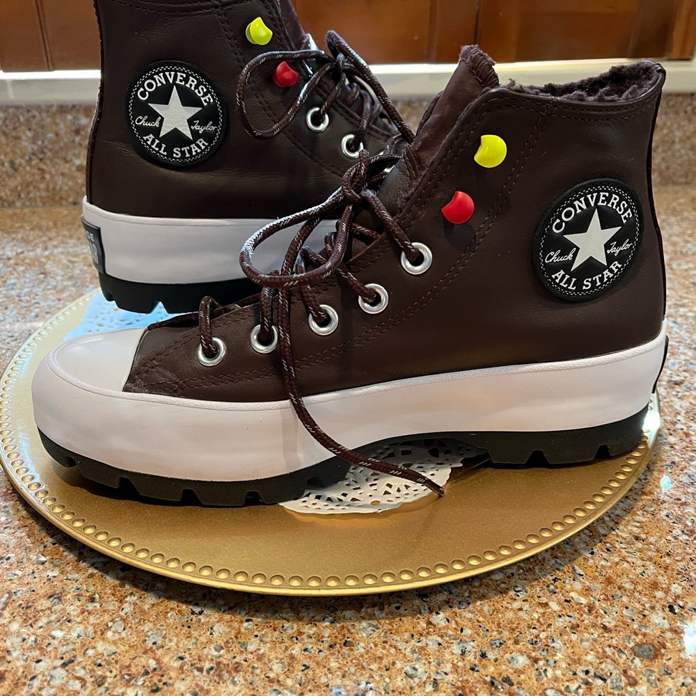 Chuck Taylor All Star Lugged Converse shoe Women’s 7 Dark Brown Gore-Tex - Picture 2 of 7